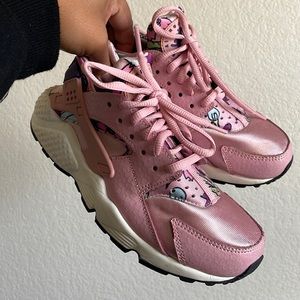 NIKE AIR Huarache pink floral